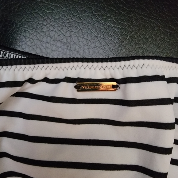 Bathing Suit Bundle! Victoria's Secret and one Exhilaration! Most NWOT. - Picture 4 of 15